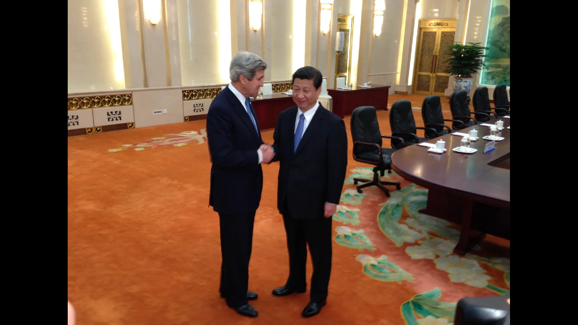 John Kerry Takes Lead in Climate Change Discussions with China